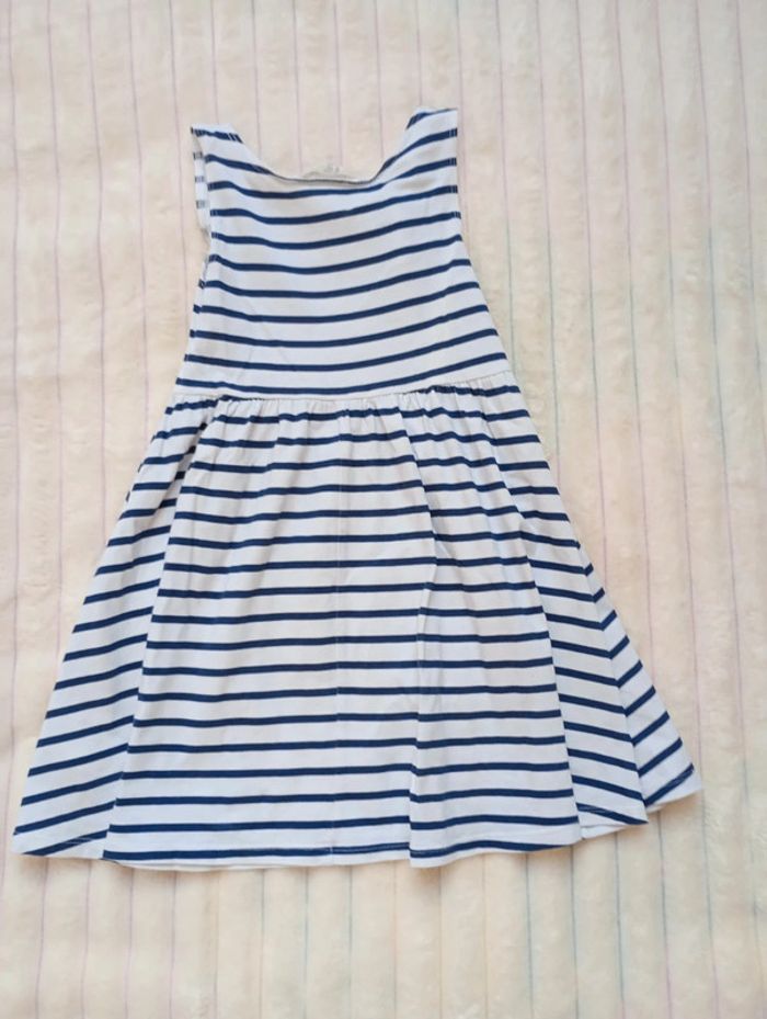 Robe 4 à 6 ans 110 116 cm - photo numéro 9