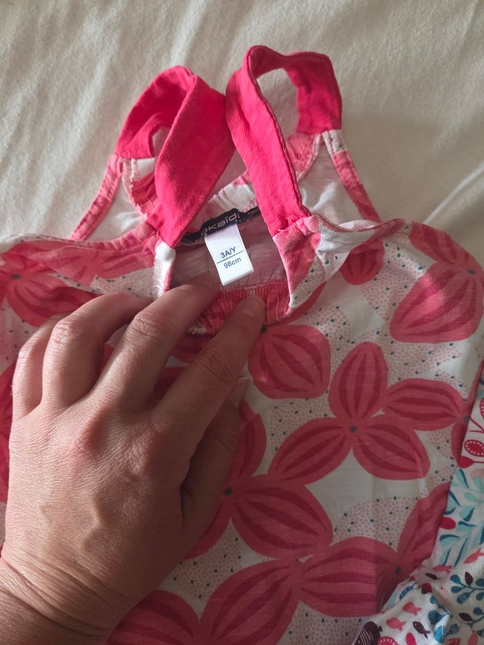 Lot de 3 shorts et 3 hauts 3 ans - photo numéro 5
