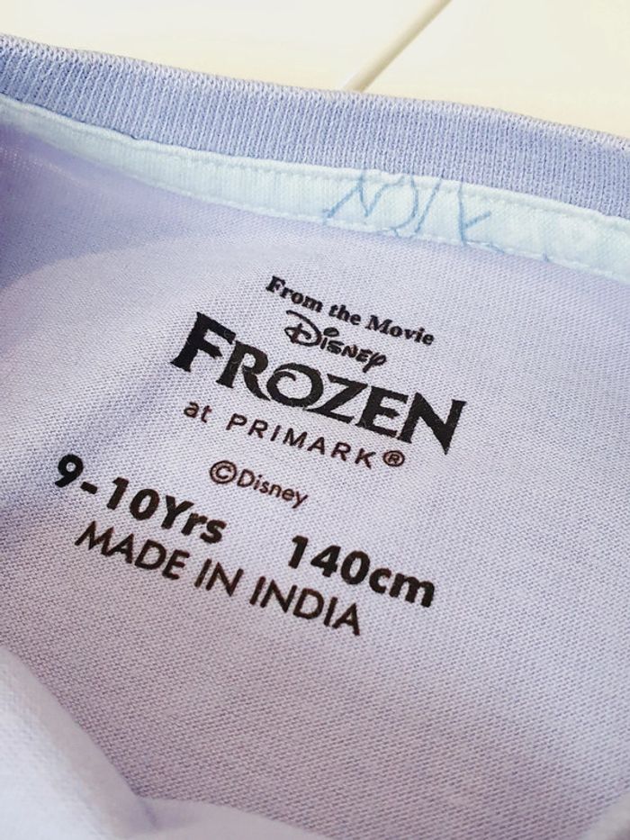 Haut Disney Frozen - 10A - photo numéro 2