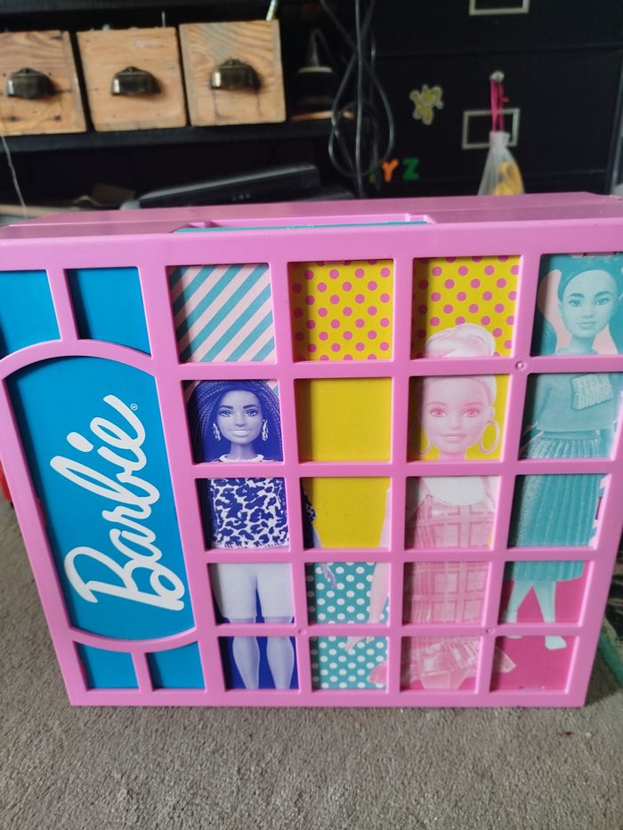 Maison barbie - photo numéro 1