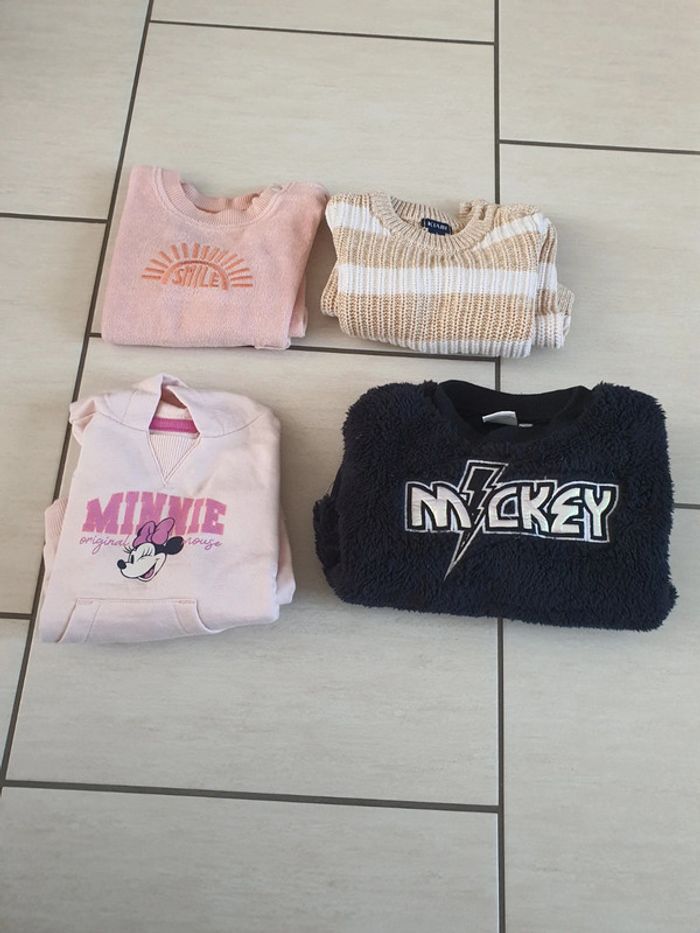 Lot de pull filles 3 mois