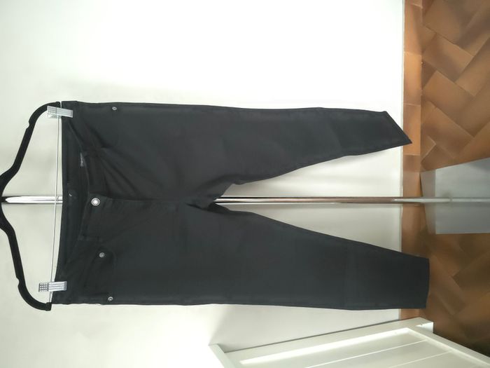 pantalon noir H&M T42 - photo numéro 1