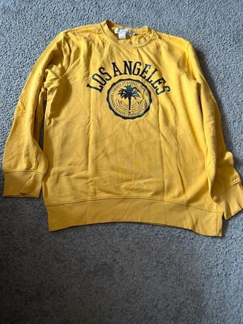 Pull jaune