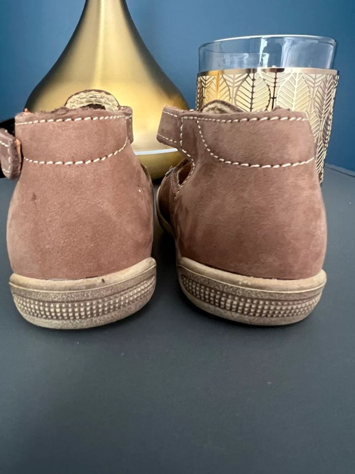 Chaussure enfant T.16 neuve - photo numéro 6