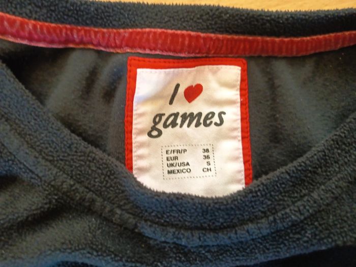 Haut I love Games taille 38 - photo numéro 4