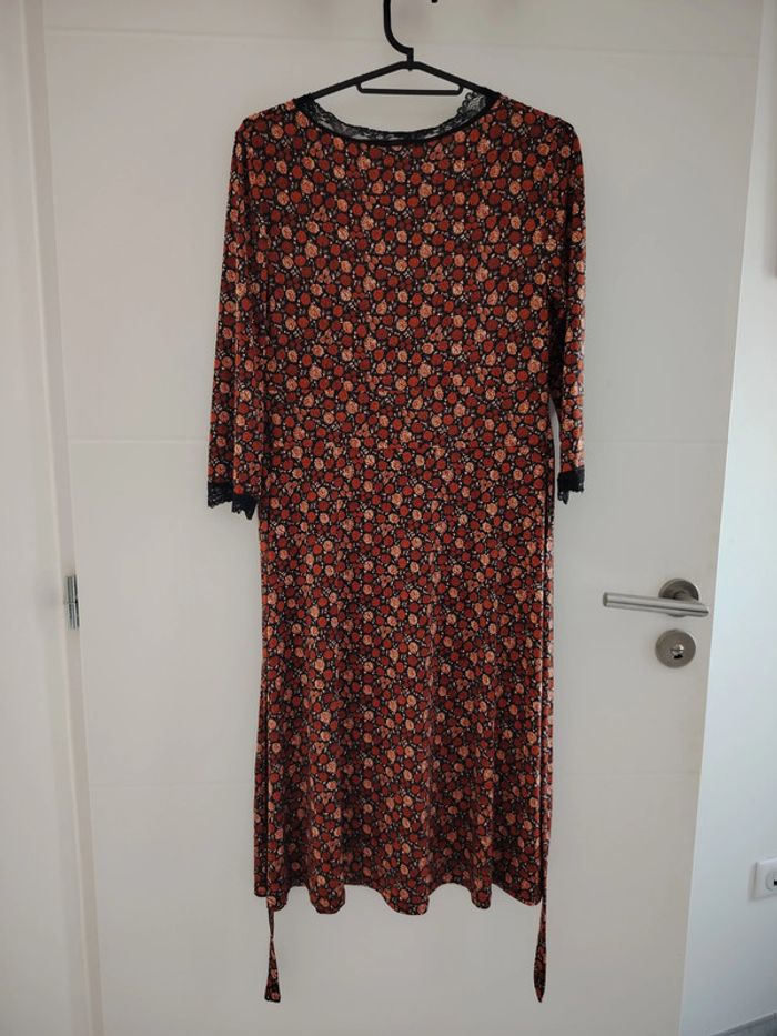 robe motifs fleurs - photo numéro 5
