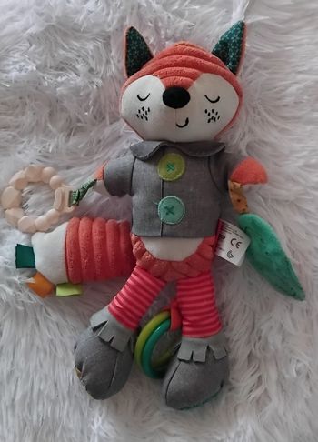 Doudou peluche renard d activités- Infantino