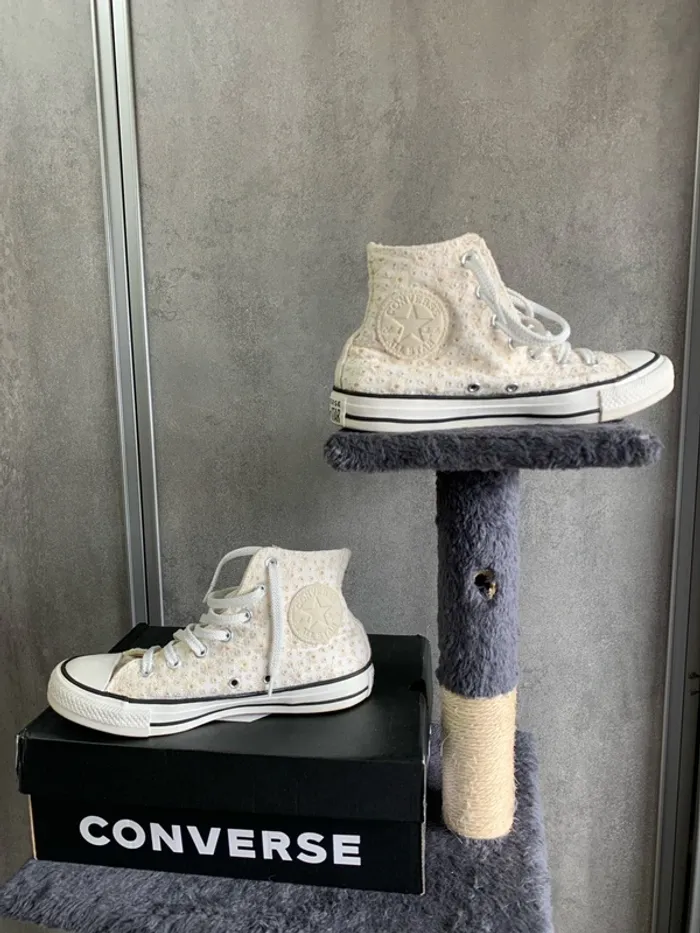 Baskets hautes brodées femme 37,5