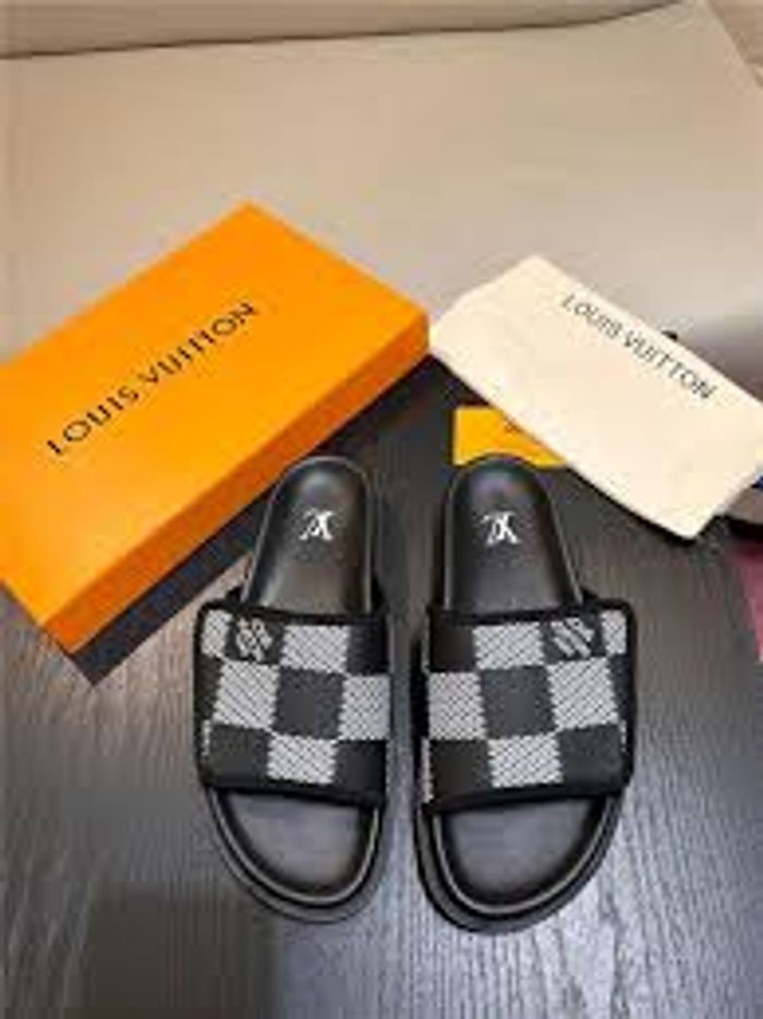 Sandales claquettes louis Vuitton noir 45 - photo numéro 5