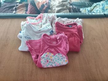 Lot de t shirt manche courte 12 mois