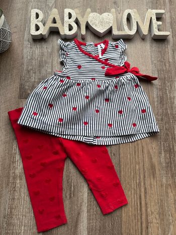 - Ensemble Orchestra      - 6 mois - Très bon état