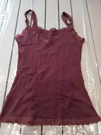 Débardeur Bordeaux dentelle