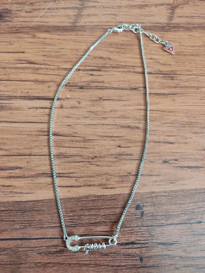 🌺Collier GUESS en Acier Blanc et Pierre Synthétique Blanche🌺 - photo numéro 3