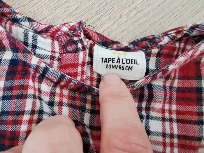 Robe à carreaux 23 mois - photo numéro 4