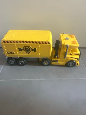 Camion jaune Ruben pat patrouille TBE