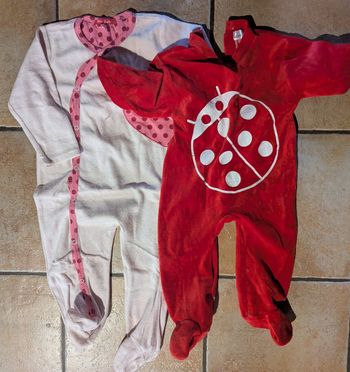 18m Lot vêtements fille, indissociable 