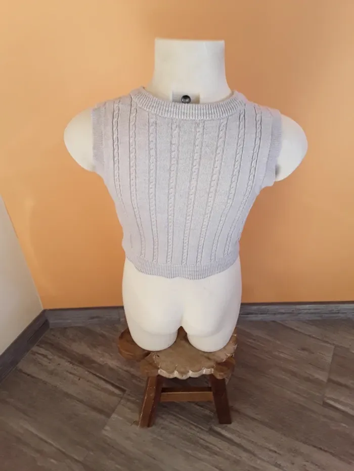 Pull sans manches 3 ans  (98 cm) - photo numéro 4