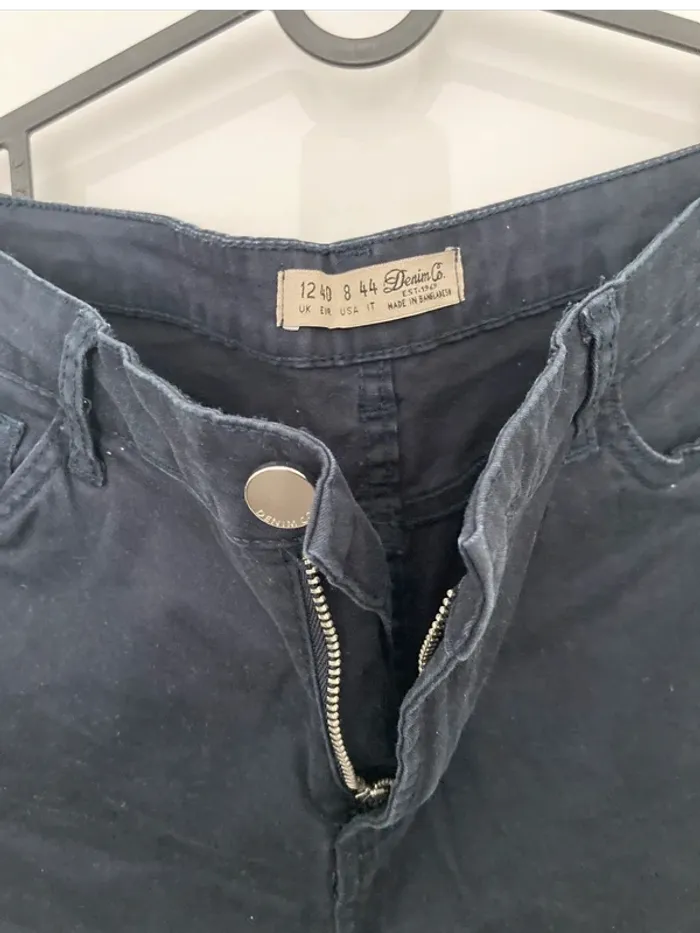 Short bleu foncé - photo numéro 2