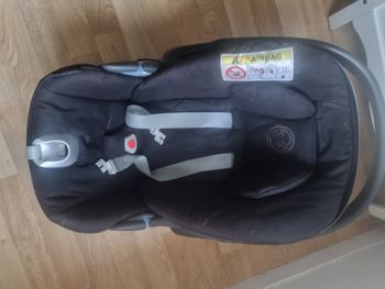 Vend Poussette Landeau et Cosy Cybex