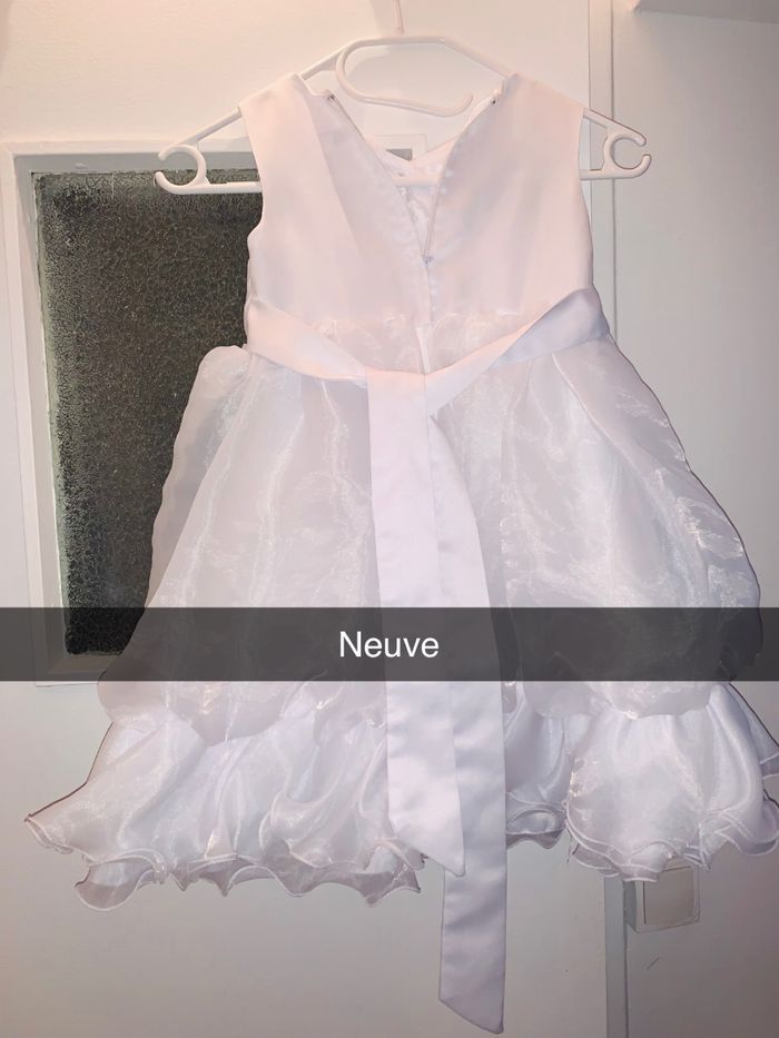 Robe blanche - photo numéro 1