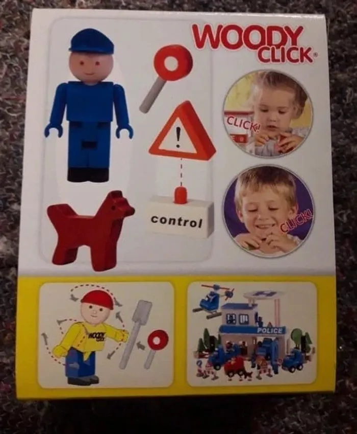 Policier et chien, jouet en bois, par WoodyClick - photo numéro 2