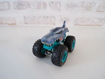 Monster trucks - Hot wheels - HotWheels - Méga Wrex (J17)