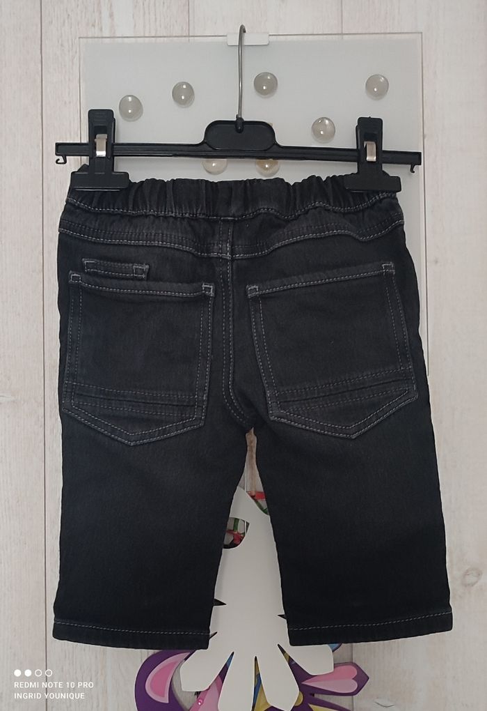 Short gris noir okaidi taille 3 ans - photo numéro 3