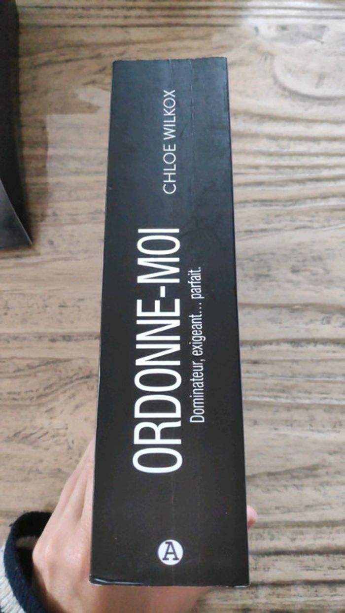 Livre - Ordonne-moi - photo numéro 3