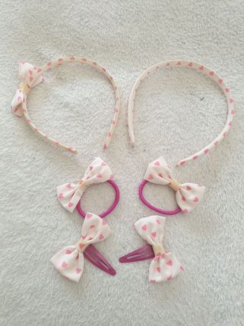 Ensemble d'accessoires cheveux a coeurs