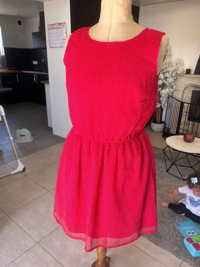 Jolie robe d’été femme taille 40