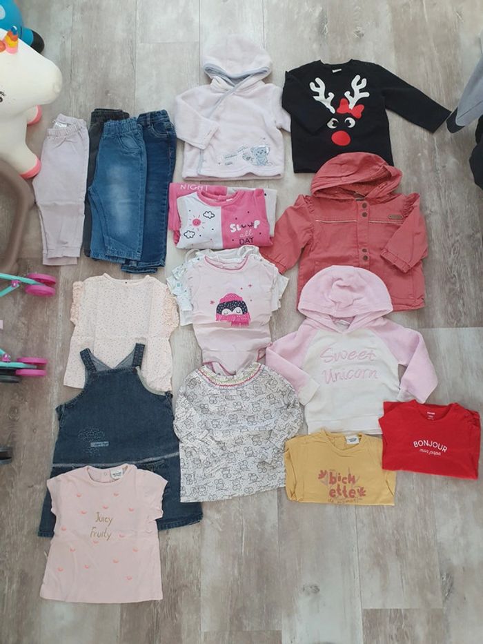 Lot vêtements fille 18mois