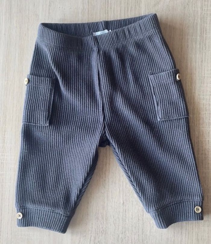 Lot de pantalons - photo numéro 3