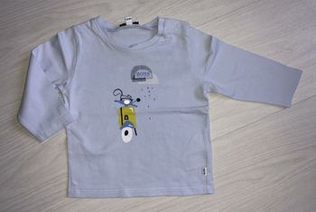 Haut Hugo Boss 6 mois