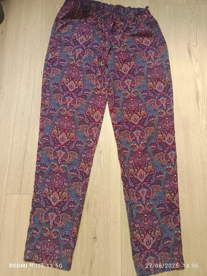 Magnifique pantalon fluide taille S