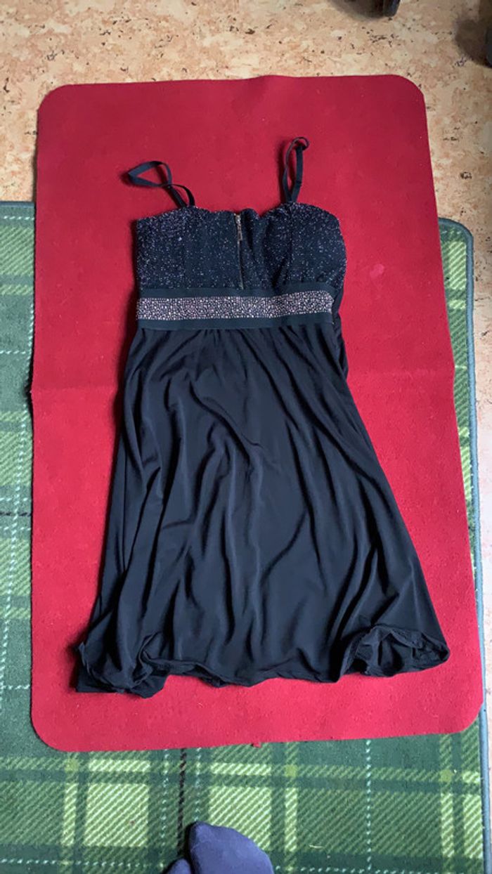 Petite robe sans manches