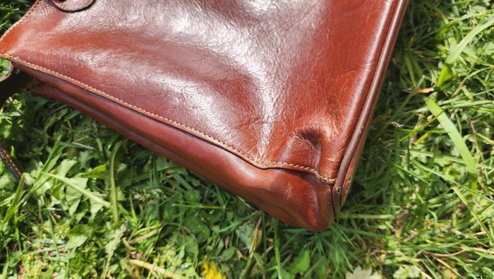 Adorable sac à main porté epaules en cuir vintage - photo numéro 8