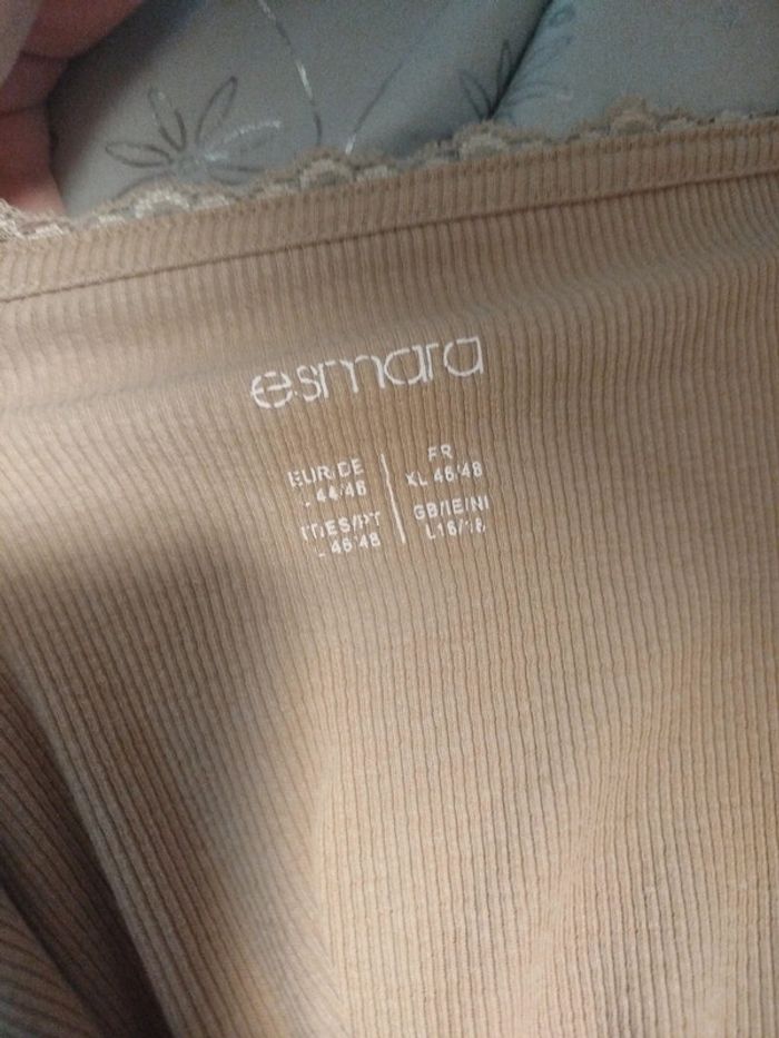 Haut esmara - photo numéro 3