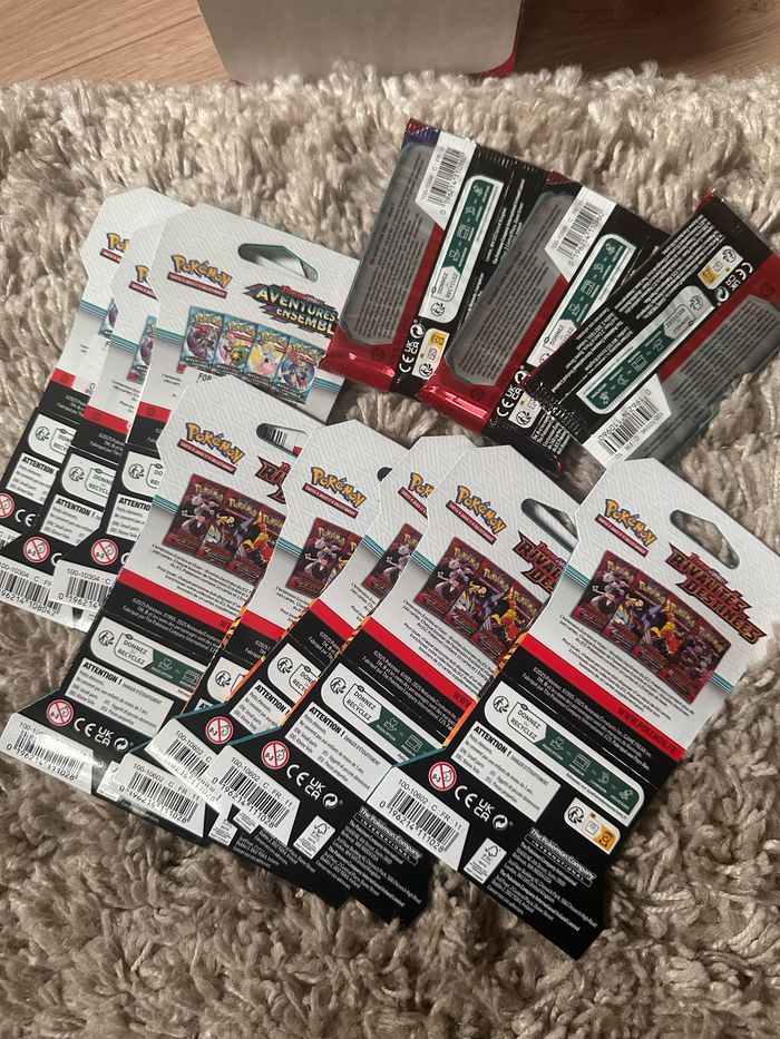 Gros lot de 11 boosters Pokémon français - photo numéro 4