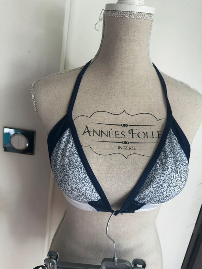 Maillot de bain 2 pièces bleu et blanc – Shein 🌸 - photo numéro 2