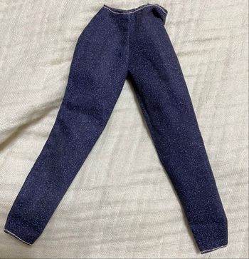 Pantalon pour Barbie bon état