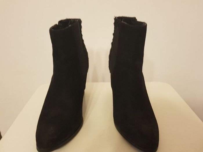 Bottines. Pointure 37