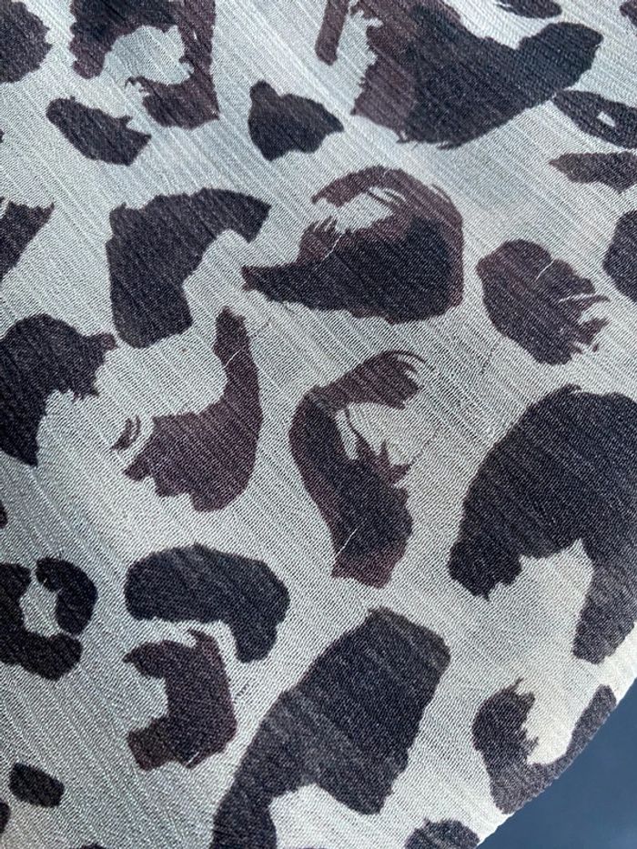 Tunique blouse voile à motif et petite dentelle noire - photo numéro 9