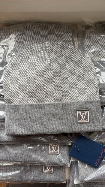 Bonnet LV gris 