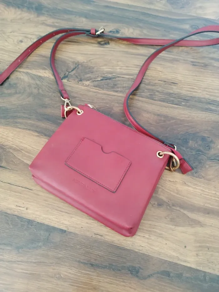 Petit sac bandoulière "Naf Naf" bordeau - photo numéro 4