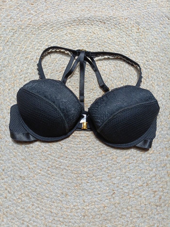 Soutien-gorge noir dentelle puch-up