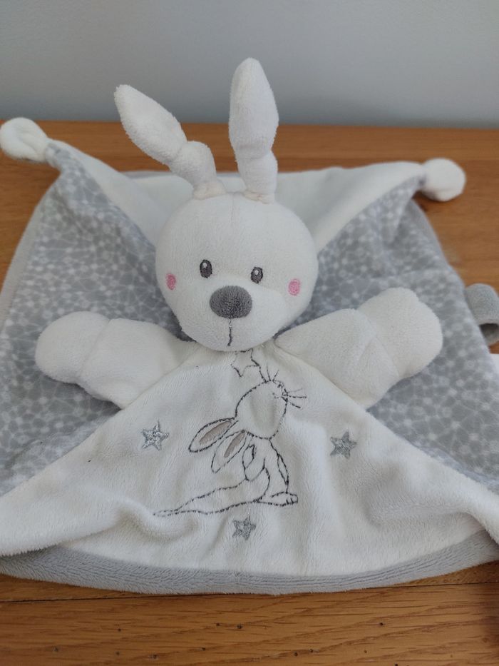 Doudou plat lapin gris et blanc - Simba Toys - photo numéro 2