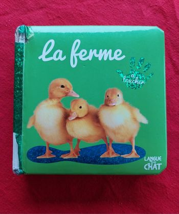 Livre "à toucher" la ferme