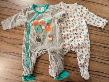 Lot pyjamas bébé 