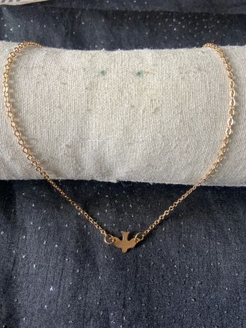 Collier doré bohème pendentif oiseau