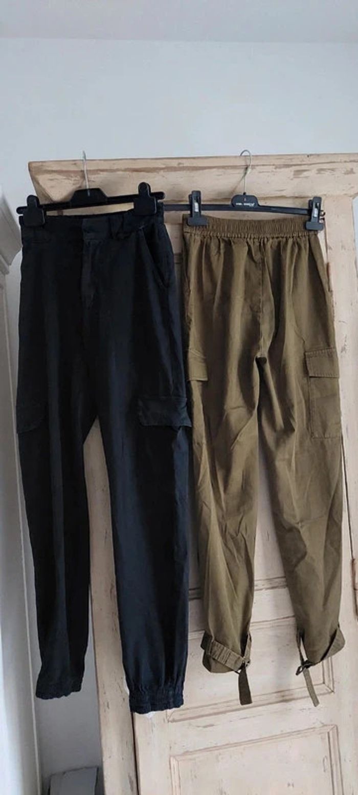 Lot de 2 pantalons cargo kaki et noir - photo numéro 2